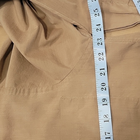 Milano Oumo, Beige / Tan Button Down Shirt, Size 16, 32/33, Gently Used. - Picture 5 of 9